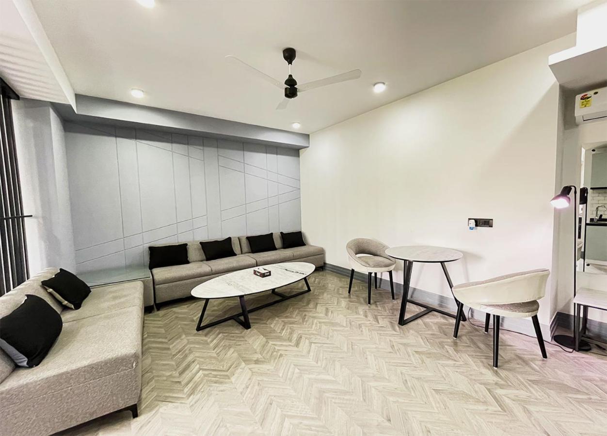 Bedchambers Serviced Apartments - Cyber City Gurgaon Dış mekan fotoğraf